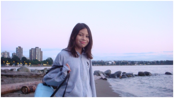 584x320 pixels (51K)